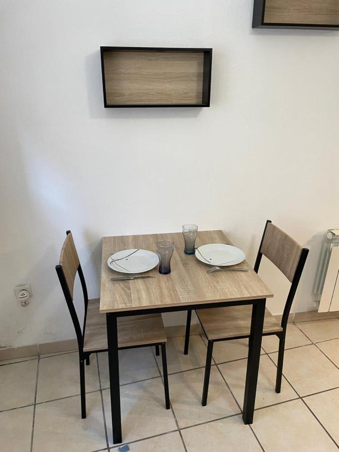 Studio Climatise Proche De Montpellier Et Des Plages วิลนูฟ เลส์ มากูโลน ภายนอก รูปภาพ